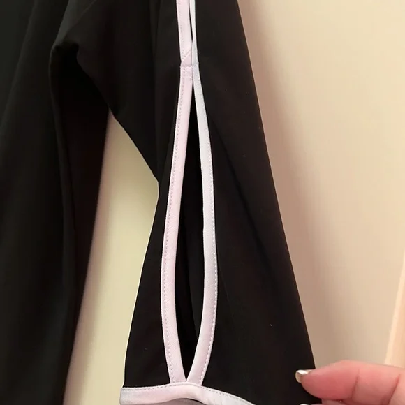 Frank Lyman Design Tie Front Top Size 6 - Picture 5 of 7